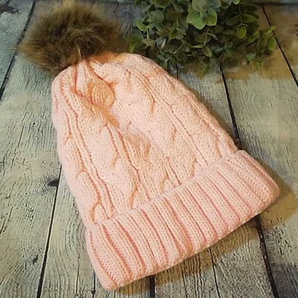 Accessories - 💥💥SALE💥💥New Light Pink Beanie with Pom Pom